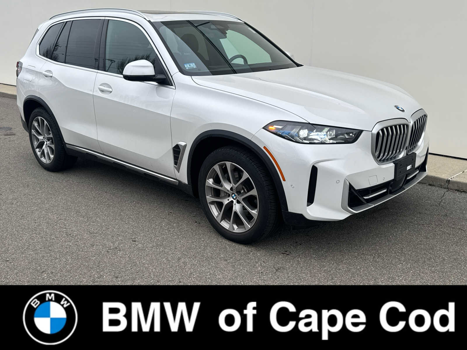 Certified 2024 BMW X5 xDrive40i w/ Executive Package image 1
