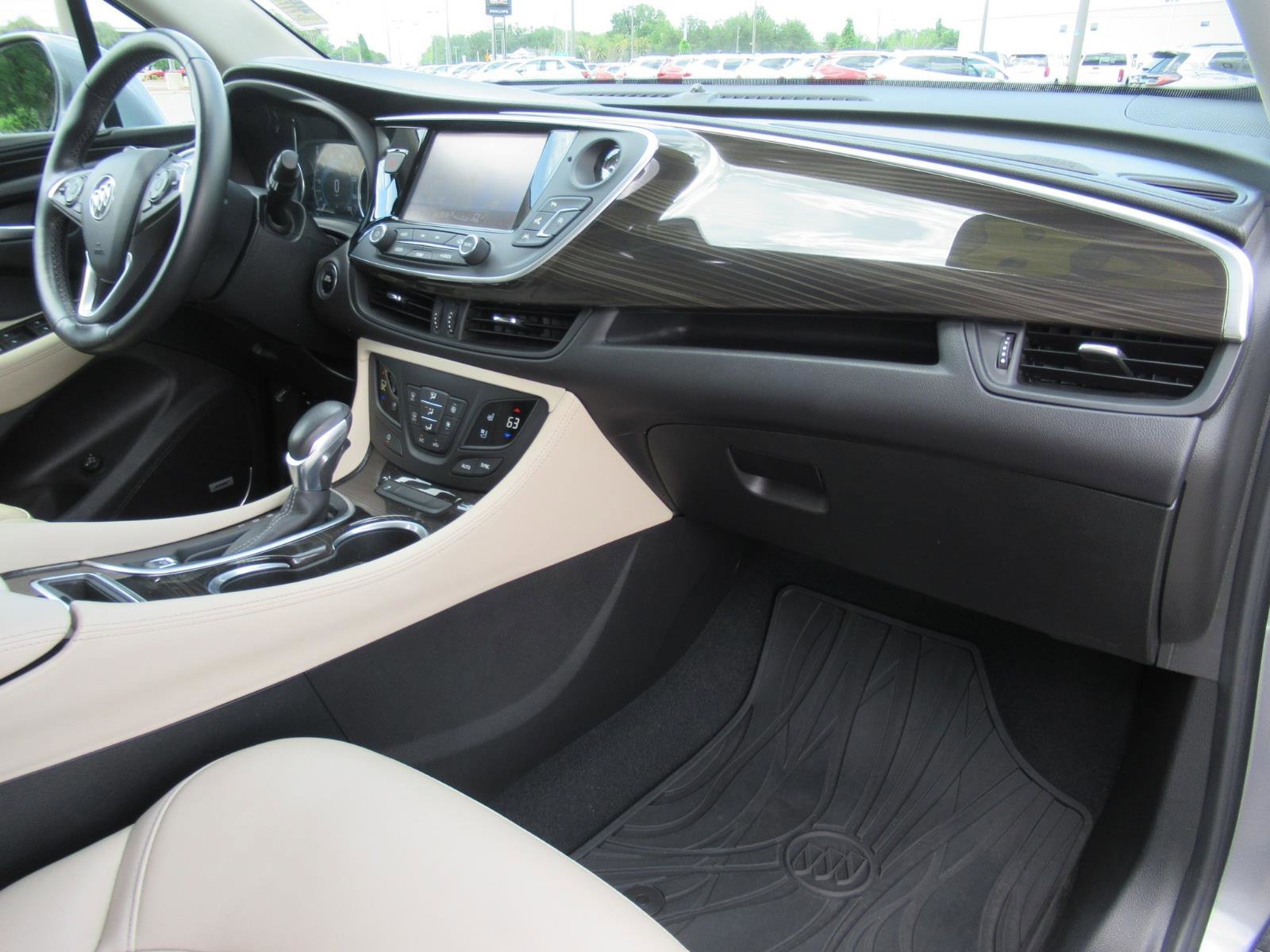 Used 2020 Buick Envision Premium w/ Driver Confidence Package AWD/4WD image 11