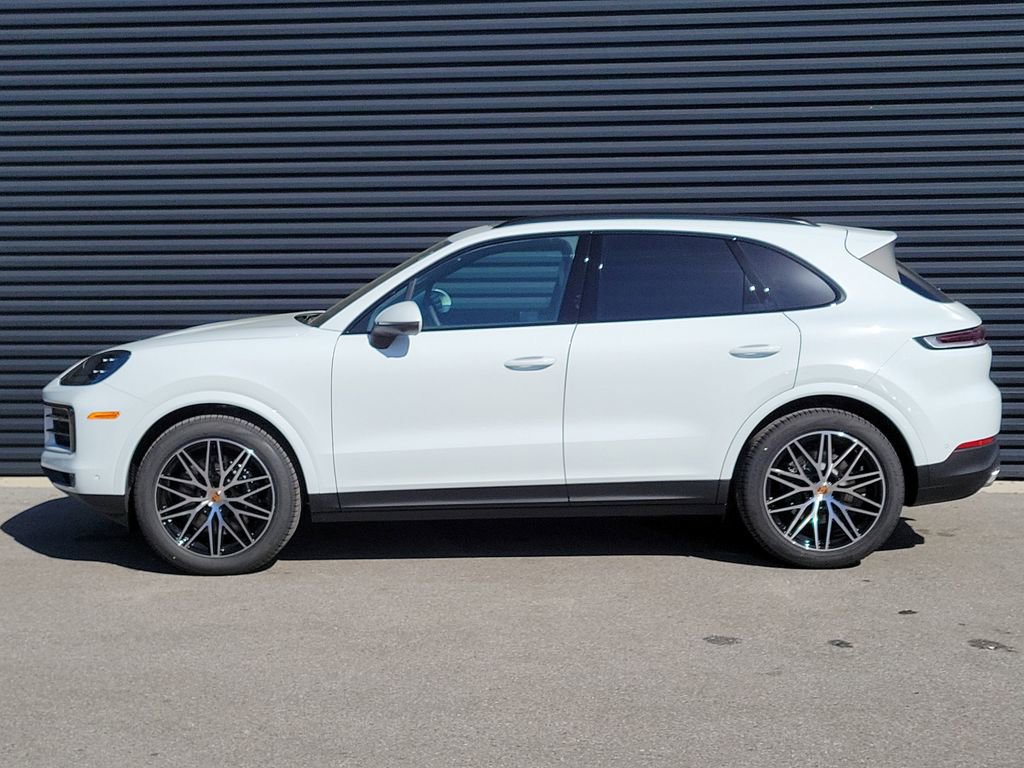 New 2026 Porsche Cayenne image 2