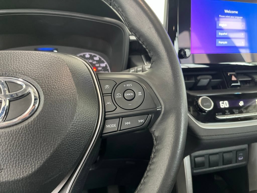 Used 2024 Toyota Corolla Cross LE w/ Moonroof Package AWD/4WD image 8