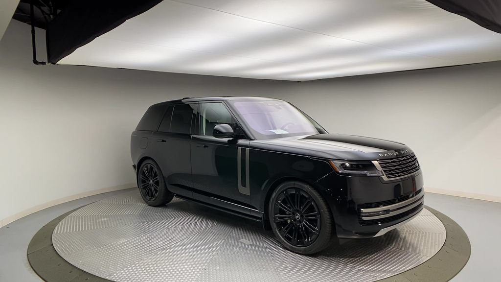 Certified 2023 Land Rover Range Rover SE AWD/4WD image 2
