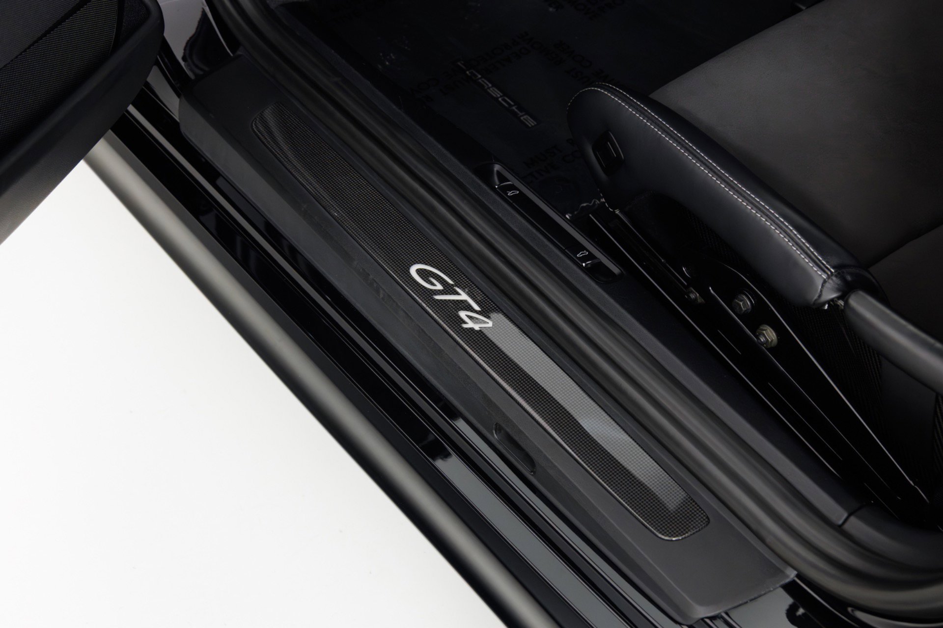 Used 2016 Porsche Cayman GT4 RWD image 27