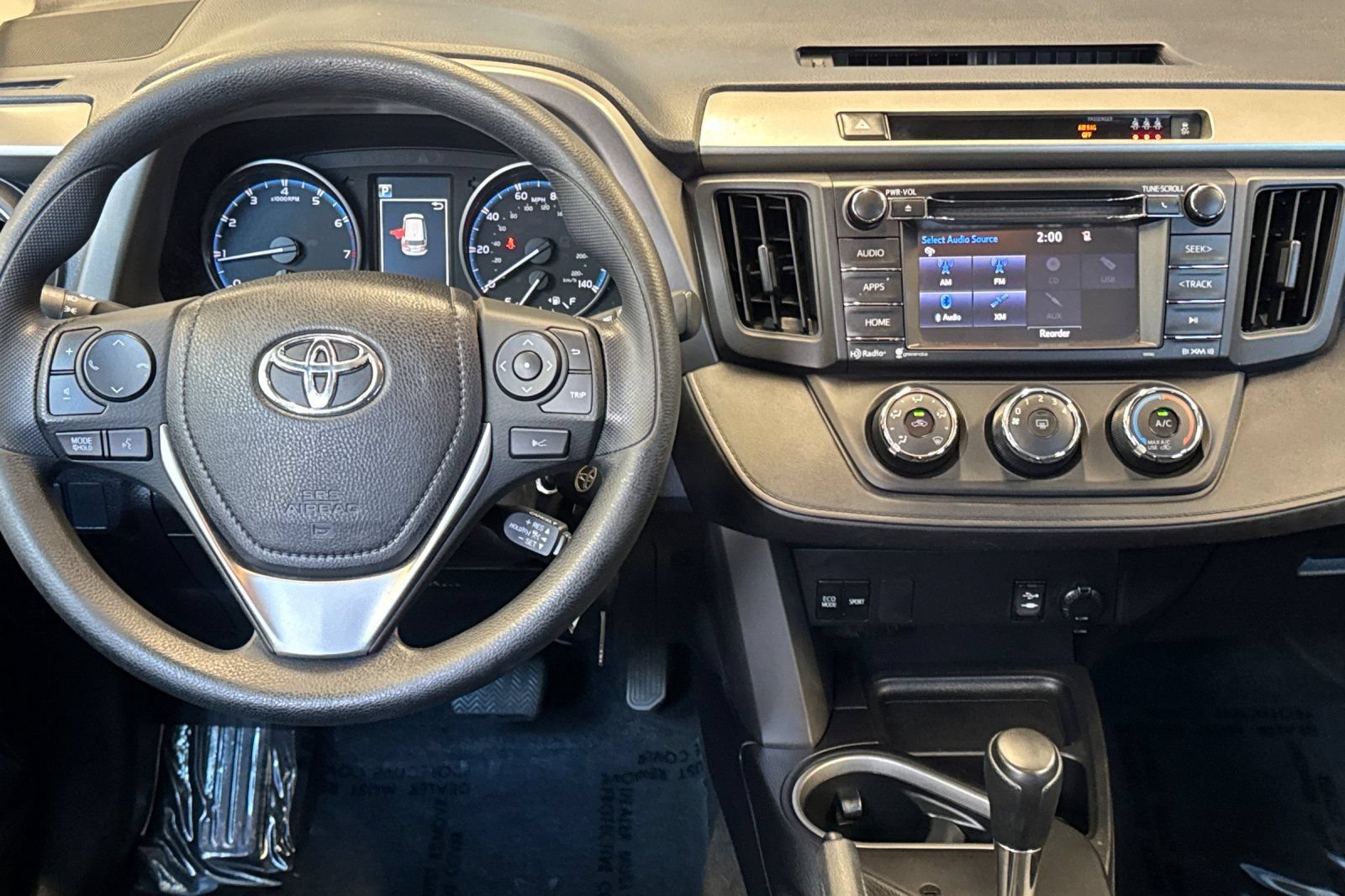 Certified 2017 Toyota RAV4 LE w/ Carpet Mat Package FWD image 18