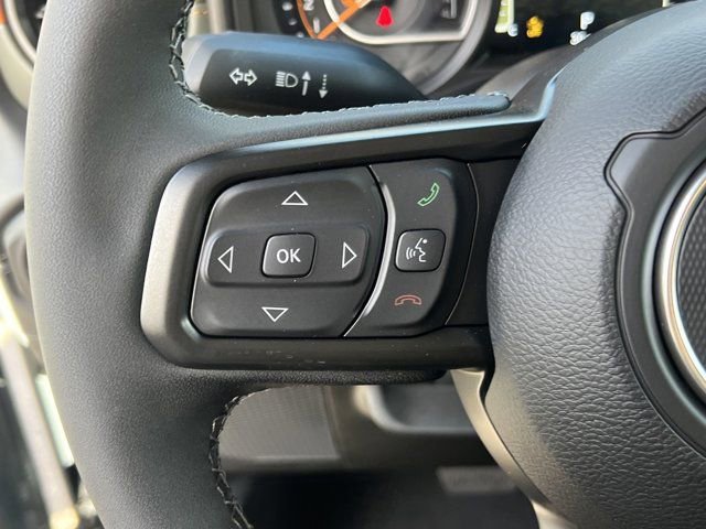 New 2026 Jeep Gladiator Mojave w/ Steel Bumper Group image 19