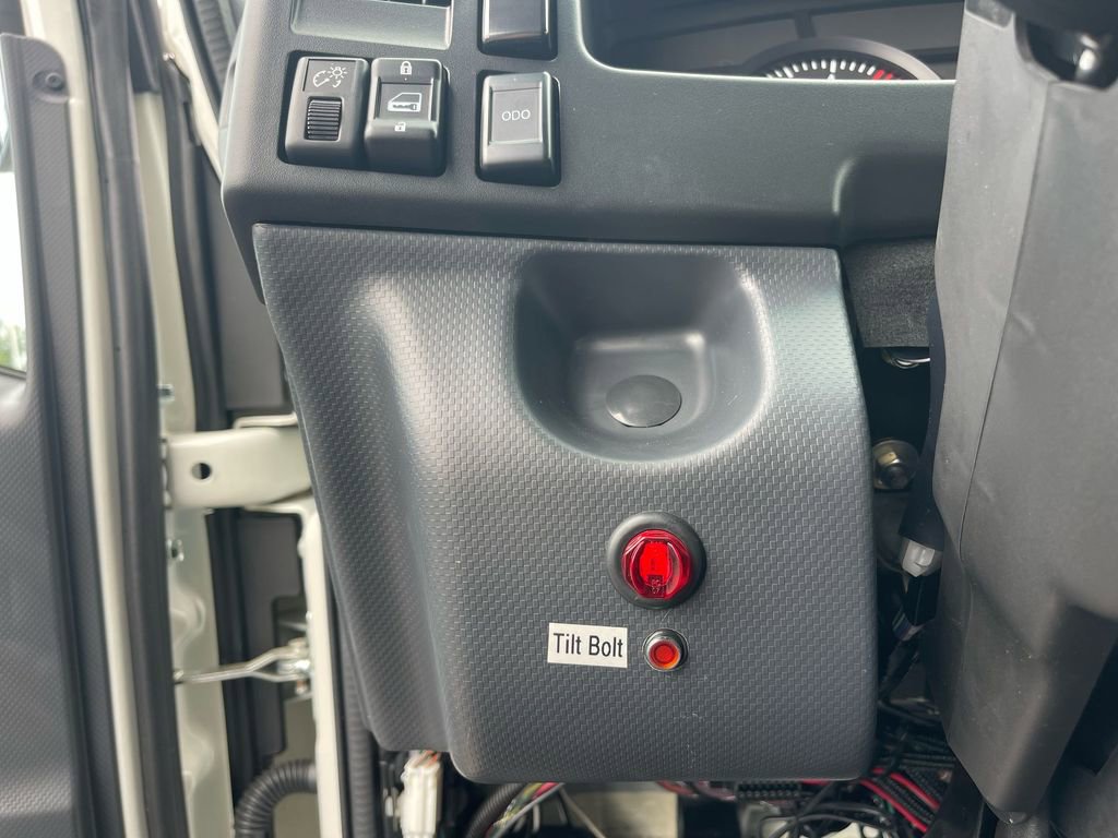 Used 2024 Chevrolet Low Cab Forward RWD image 16