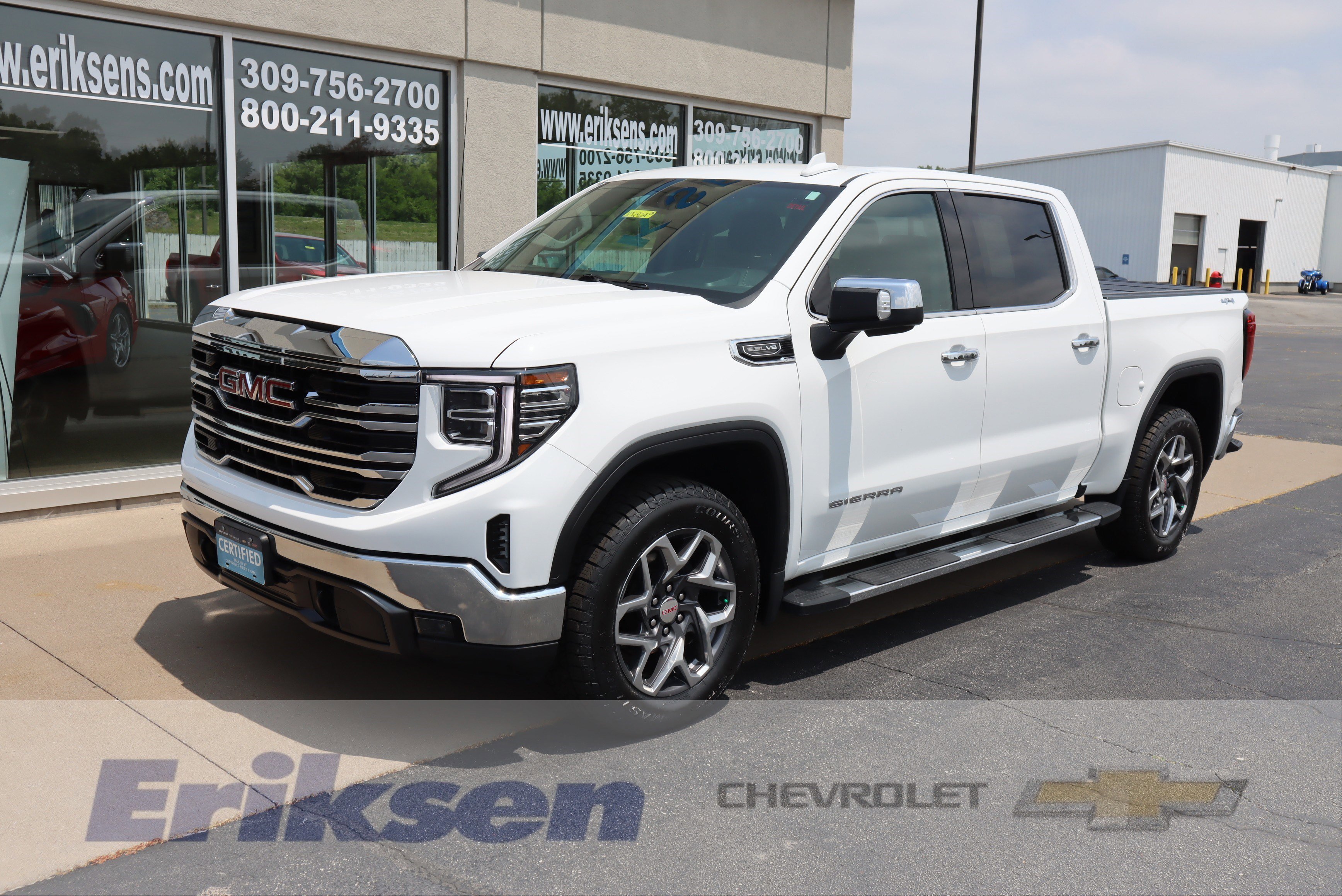 Certified 2022 GMC Sierra 1500 SLT w/ SLT Convenience Package image 1