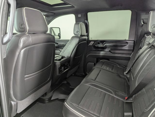 Used 2024 GMC Sierra 2500 AT4X AWD/4WD image 18