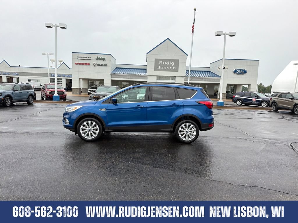 Used 2019 Ford Escape SEL AWD/4WD image 2