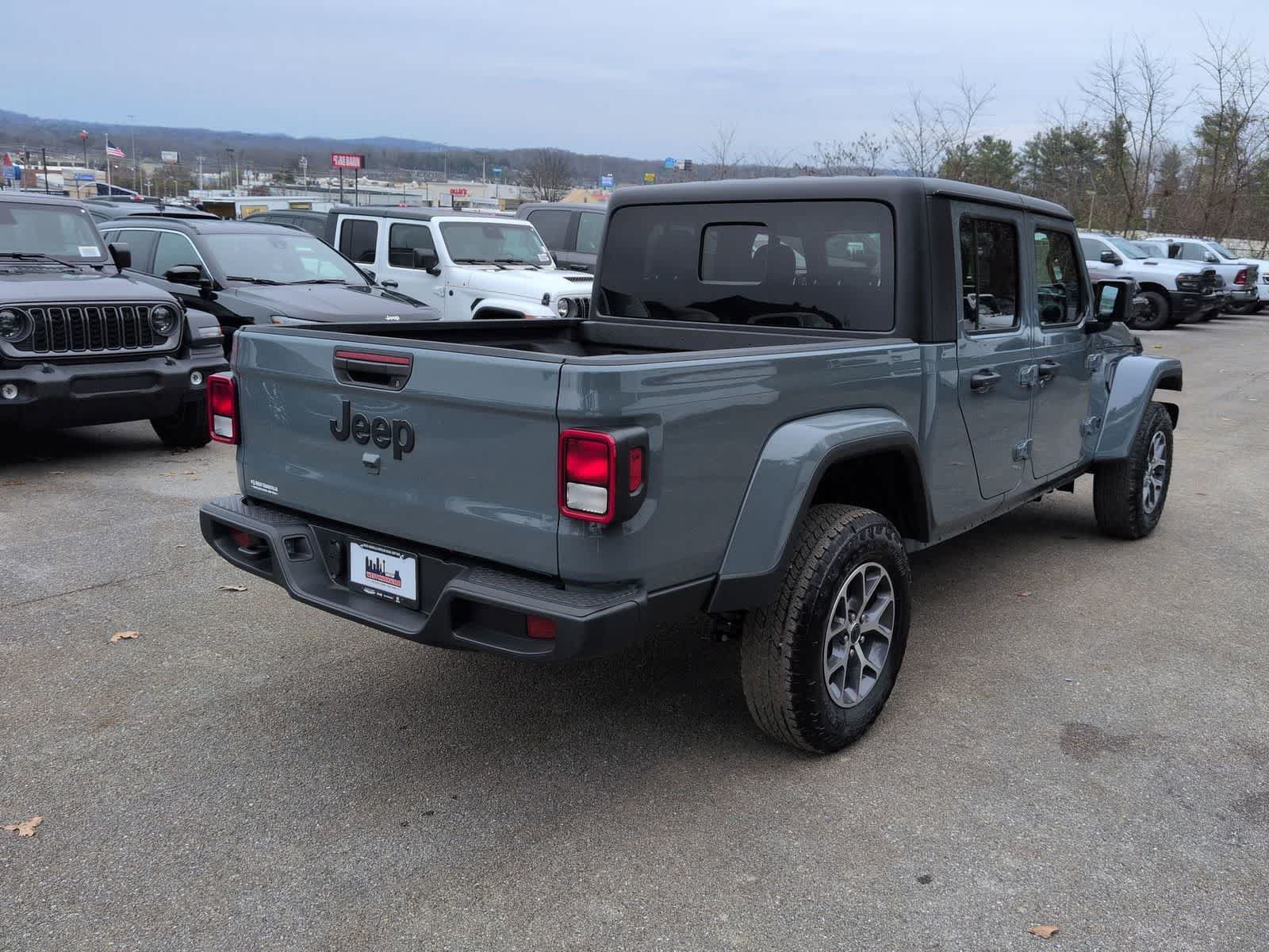 New 2026 Jeep Gladiator Sport AWD/4WD image 8