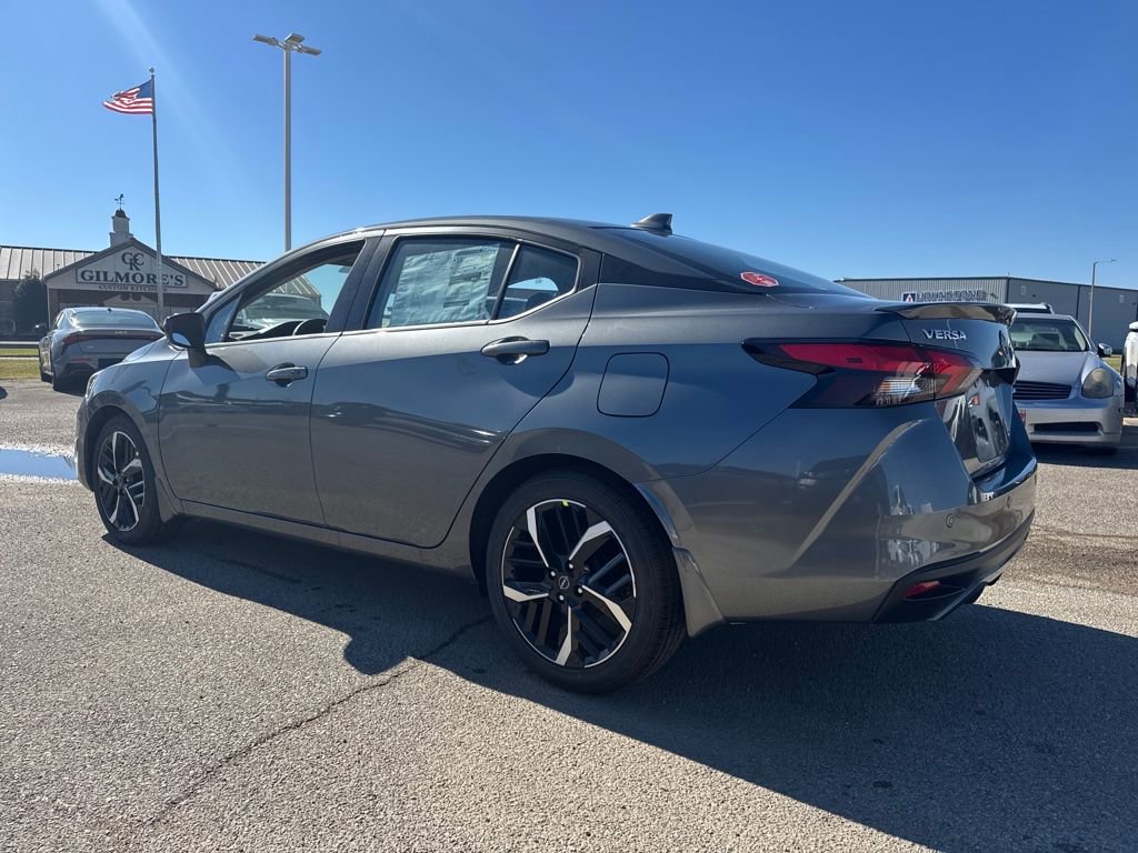 New 2025 Nissan Versa SR w/ Trunk Package image 3