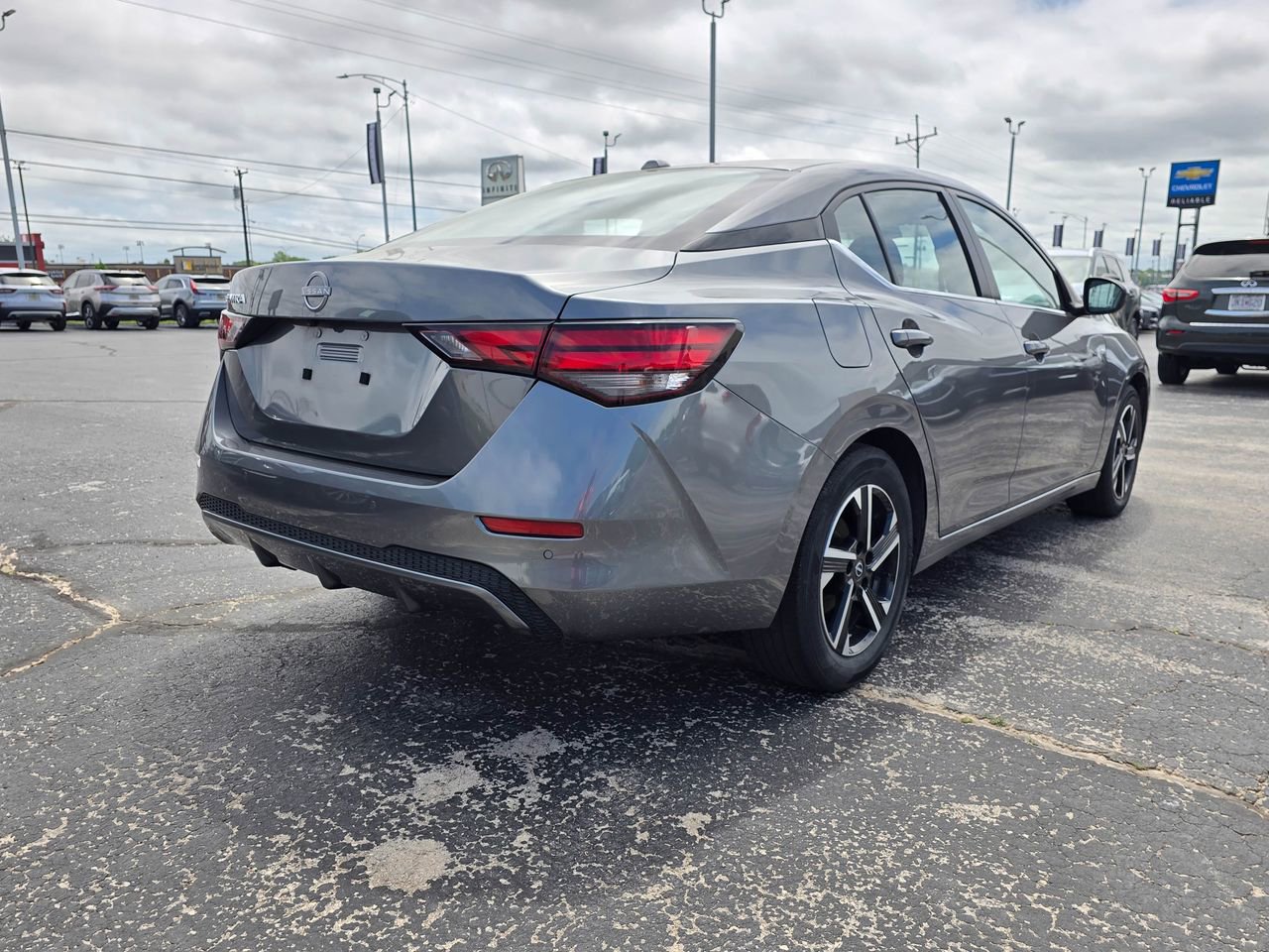 Used 2025 Nissan Sentra SV FWD image 6