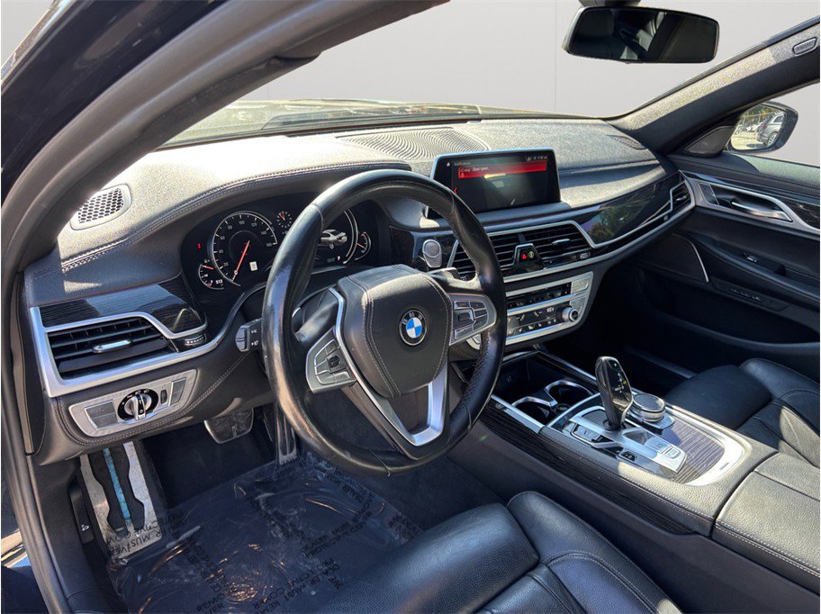 Used 2019 BMW 740i 740i Sedan 4D w/ M Sport Package image 6