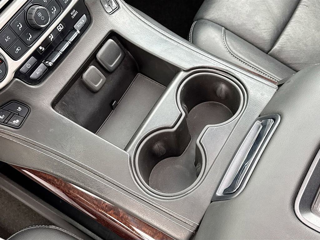 Used 2017 GMC Yukon XL SLT w/ Premium Edition image 22