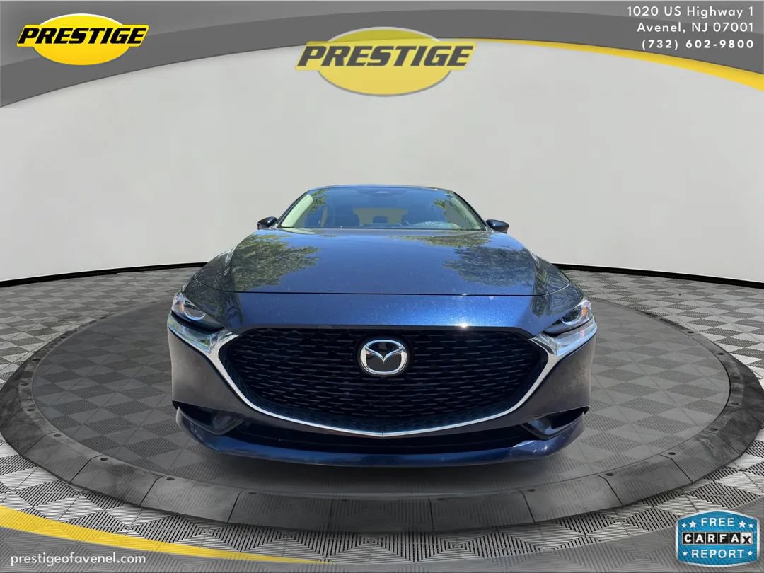 Used 2024 MAZDA MAZDA3 s FWD image 2