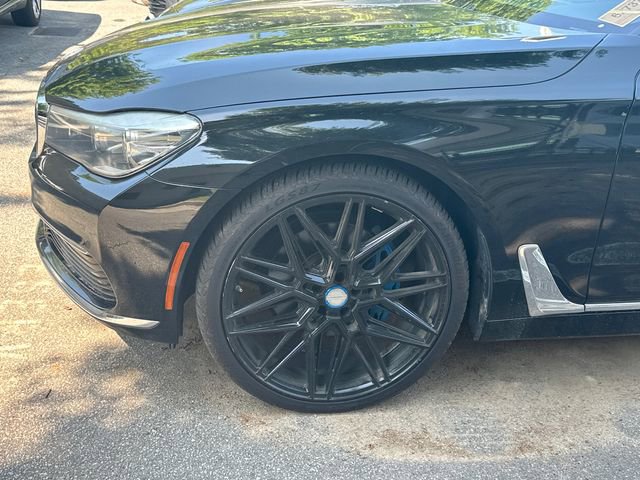 Used 2019 BMW 740i RWD image 4