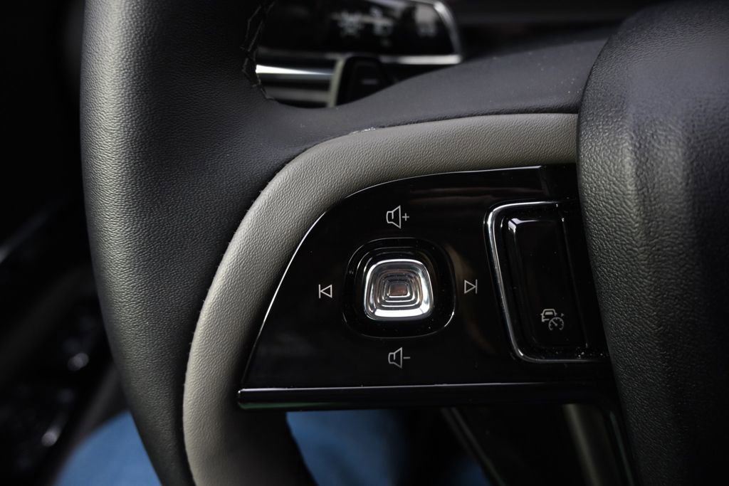 New 2026 Lincoln Corsair Premiere image 34