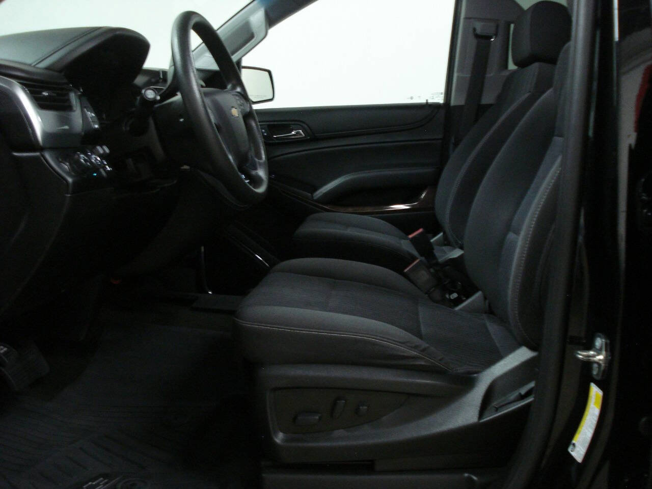 Used 2018 Chevrolet Tahoe LS w/ Max Trailering Package image 21