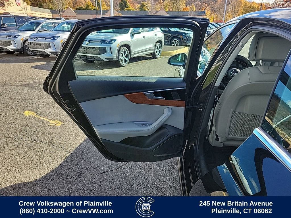 Used 2022 Audi A4 2.0T Premium Plus w/ Premium Plus Package image 41