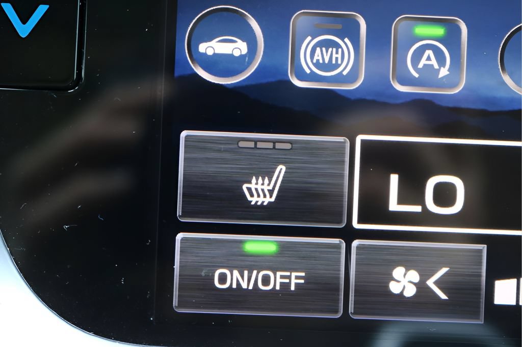 Used 2024 Subaru Outback Premium AWD/4WD image 24