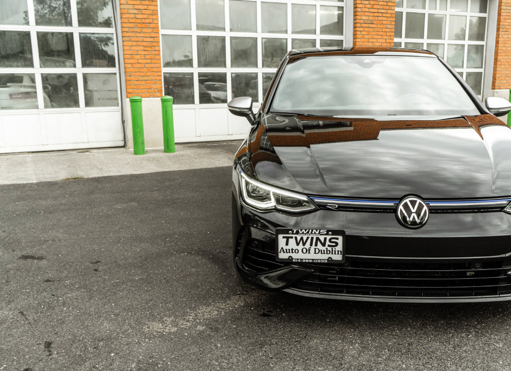 Used 2024 Volkswagen Golf R AWD/4WD image 34