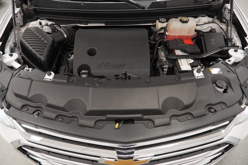 Used 2019 Chevrolet Traverse High Country w/ LPO, Floor Liner Package AWD/4WD image 44