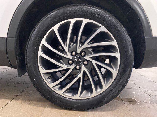 Used 2019 Lincoln Nautilus Reserve w/ Driver Assistance Package AWD/4WD image 25