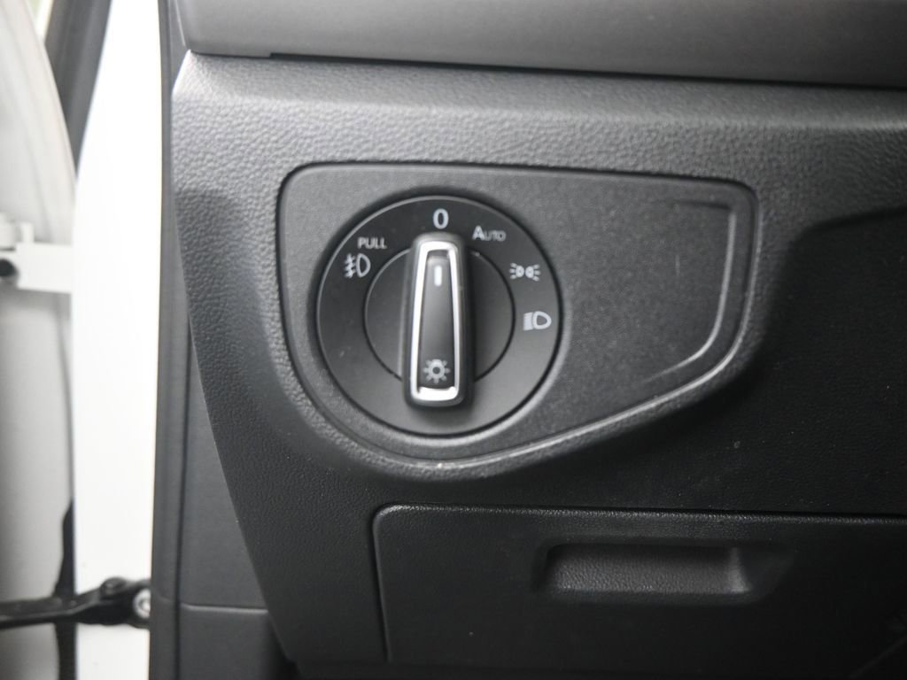 Used 2019 Volkswagen Atlas SE image 13