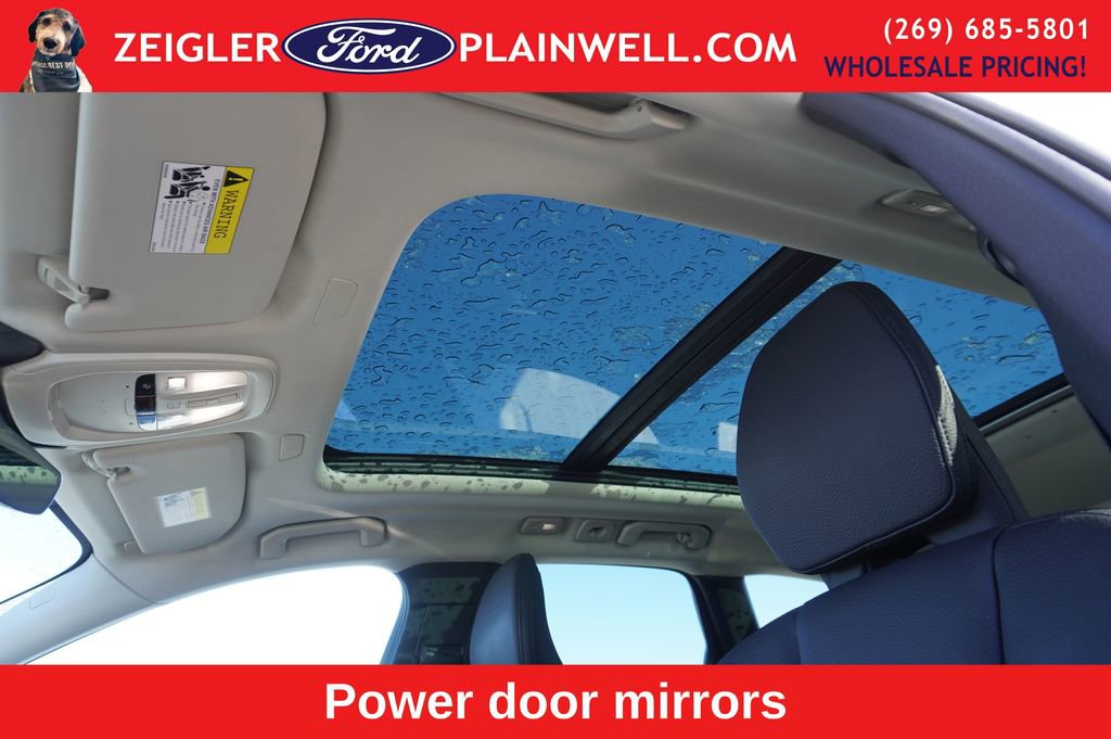 Used 2023 Volvo XC60 T8 Plus w/ Protection Package Premier image 18