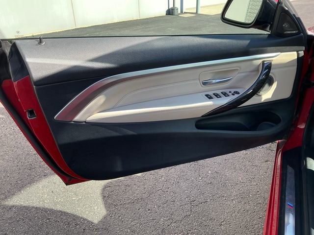 Used 2015 BMW 428i xDrive Convertible image 16