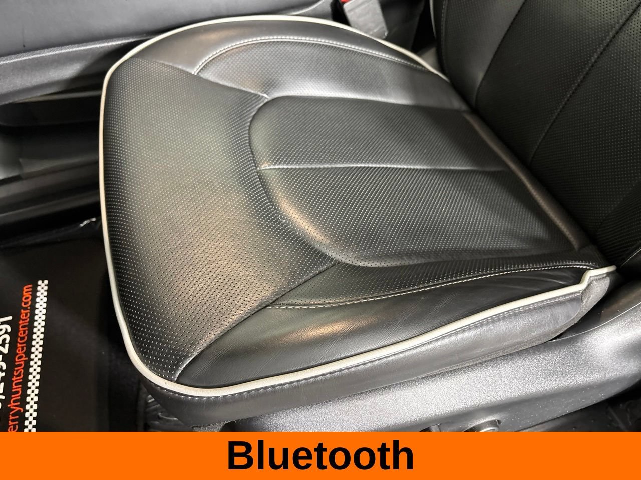 Used 2025 Chrysler Pacifica Limited FWD image 16