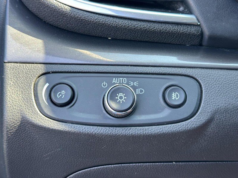 Used 2017 Buick Encore Premium w/ Experience Buick Package FWD image 23