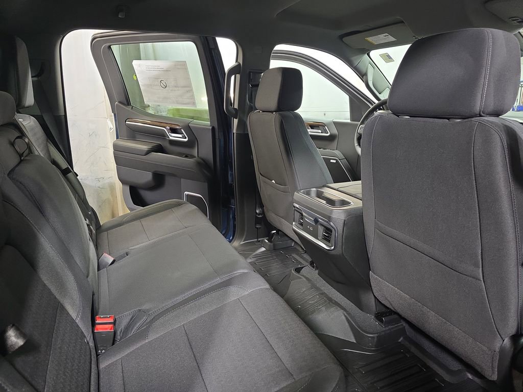 New 2026 GMC Sierra 1500 Elevation image 11