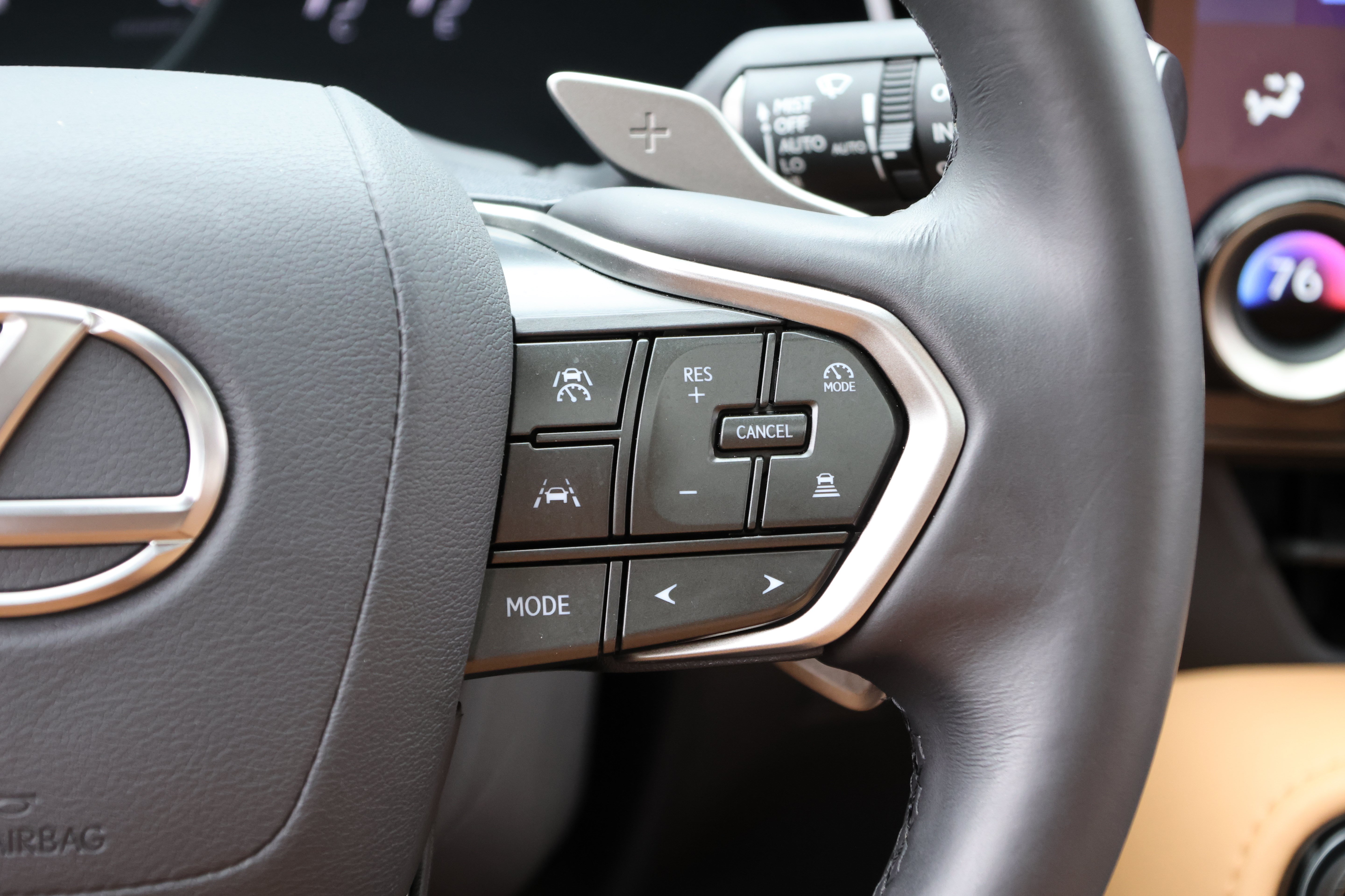 Certified 2025 Lexus NX 250 FWD w/ Cold Area Package image 22