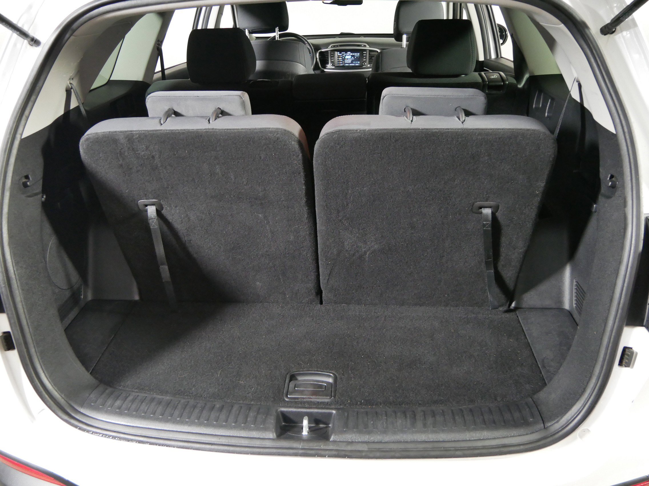 Used 2017 Kia Sorento LX w/ LX V6 Convenience Package image 18