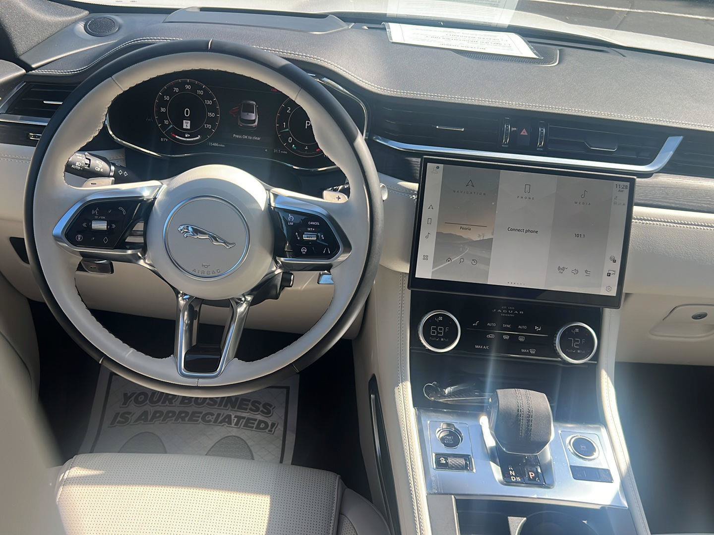 Certified 2026 Jaguar F-PACE R-Dynamic S AWD/4WD image 10