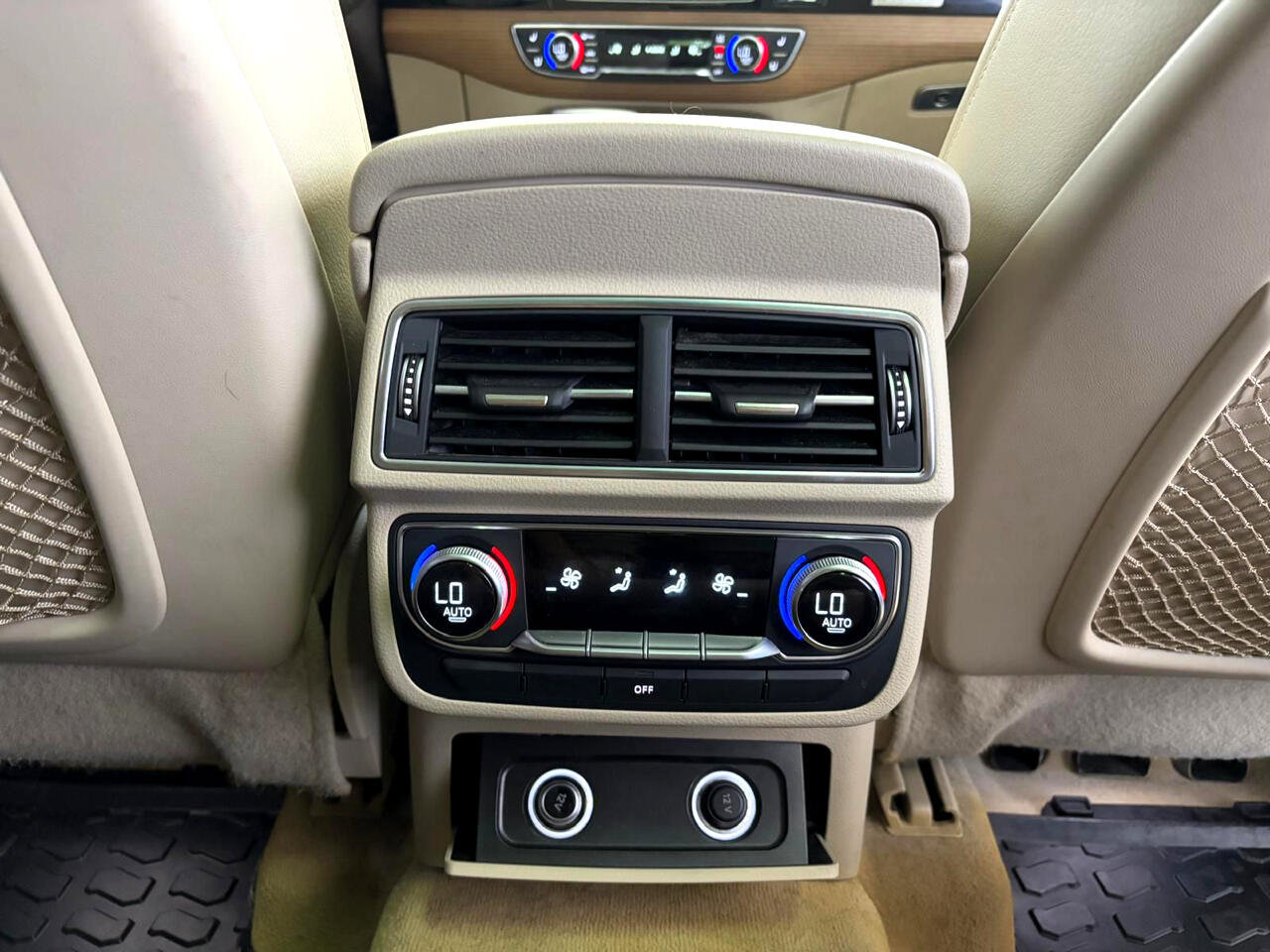 Used 2017 Audi Q7 3.0T Prestige image 35