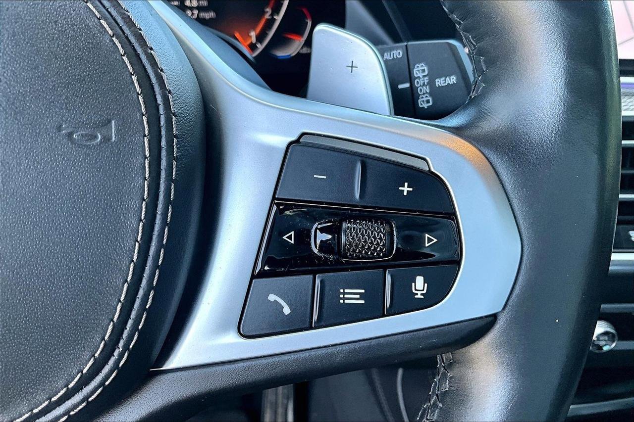 Used 2019 BMW X5 xDrive40i w/ M Sport Package image 12