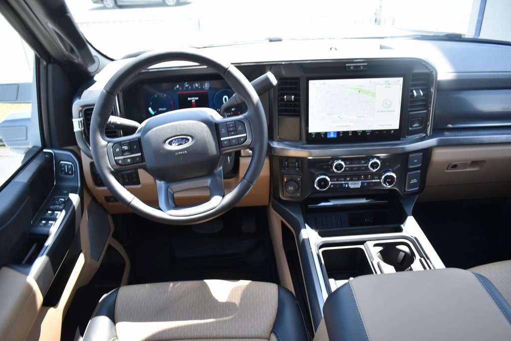 Used 2025 Ford F450 Lariat w/ FX4 Off-Road Package image 21