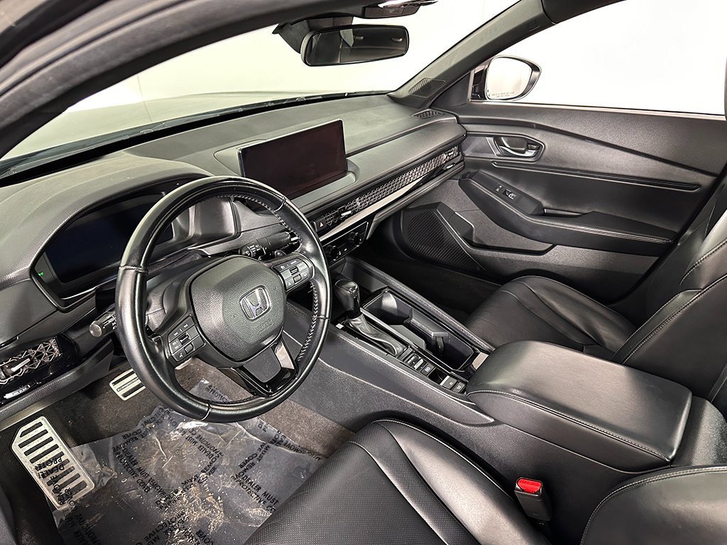 Used 2023 Honda Accord Sport image 25