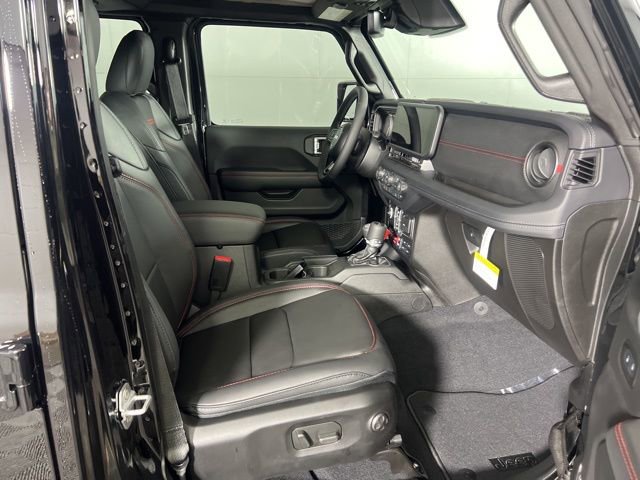 New 2026 Jeep Wrangler Unlimited Rubicon w/ Steel Bumper Group image 12