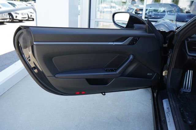Used 2021 Porsche 911 Carrera image 19