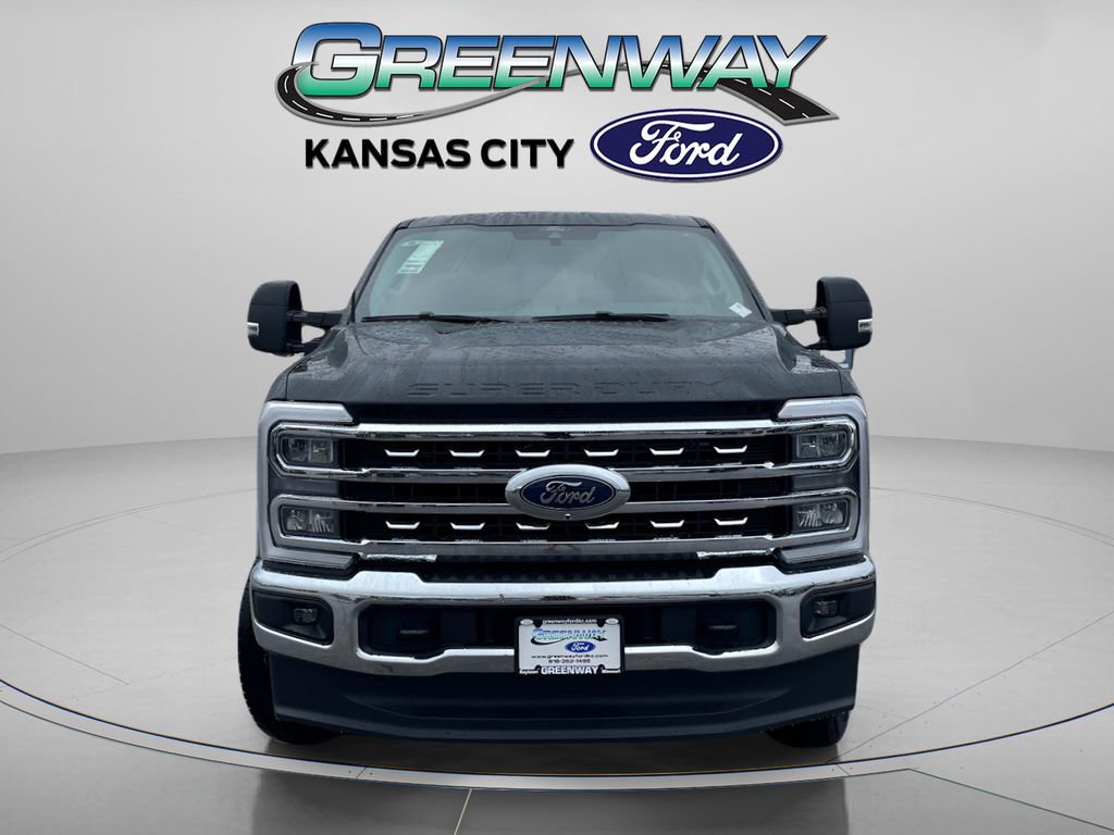 New 2026 Ford F350 Lariat w/ FX4 Off-Road Package image 2