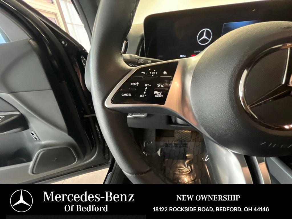 Used 2026 Mercedes-Benz GLB 250 4MATIC image 23