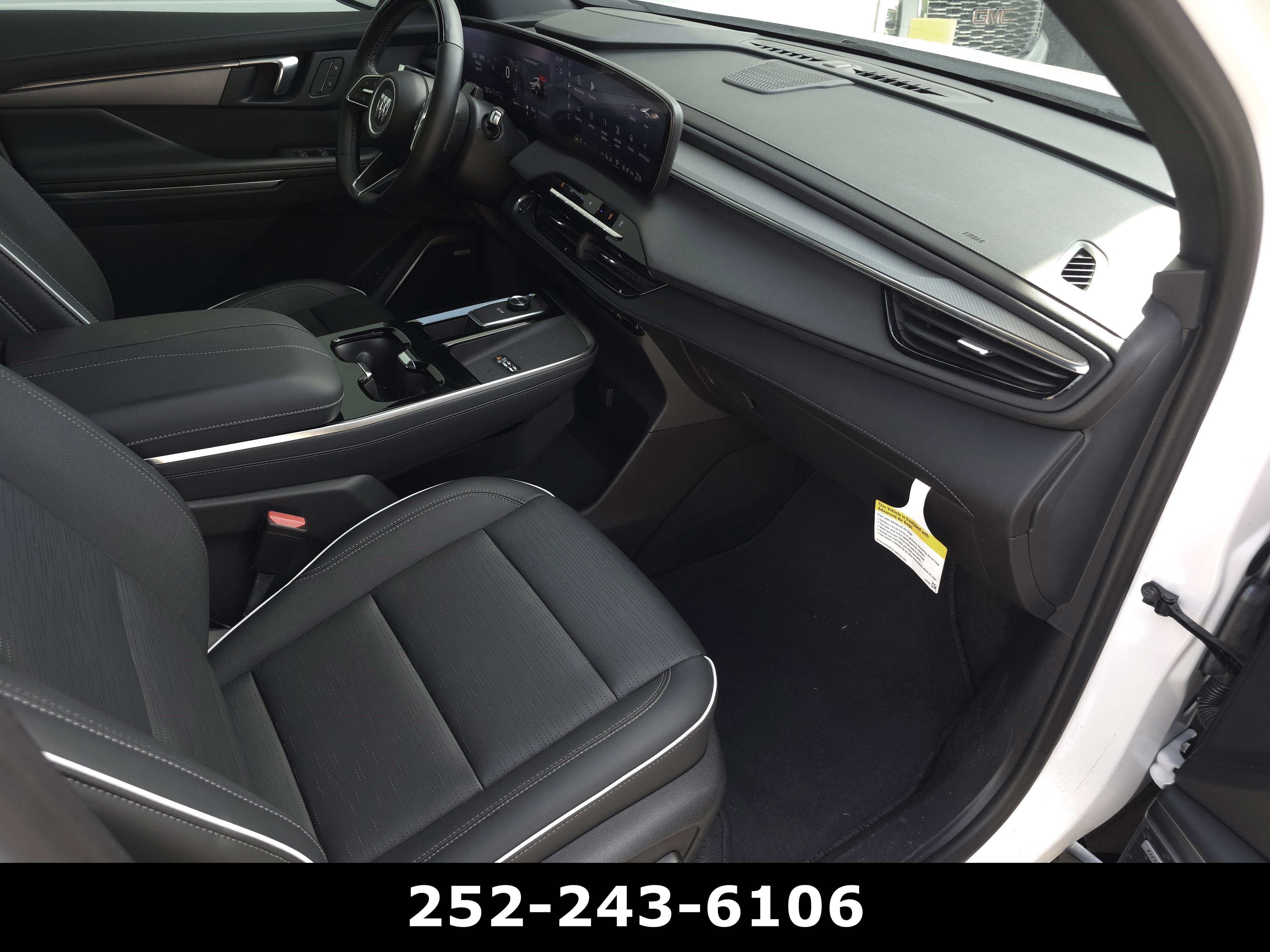 Used 2025 Buick Enclave Sport Touring w/ Super Cruise Package FWD image 44