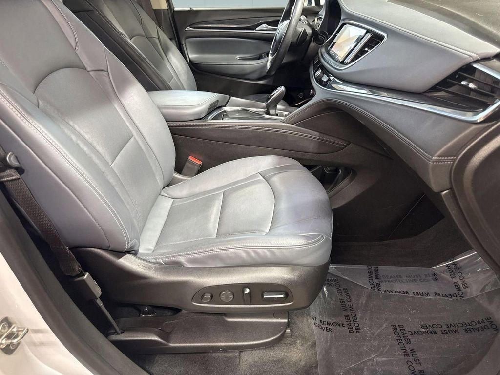 Used 2021 Buick Enclave Premium w/ Surround and Sites Package AWD/4WD image 30