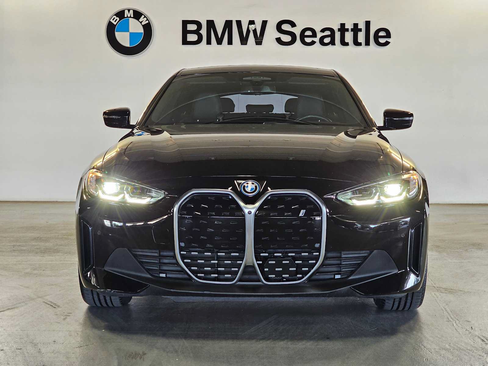 Certified 2023 BMW i4 eDrive35 RWD image 6