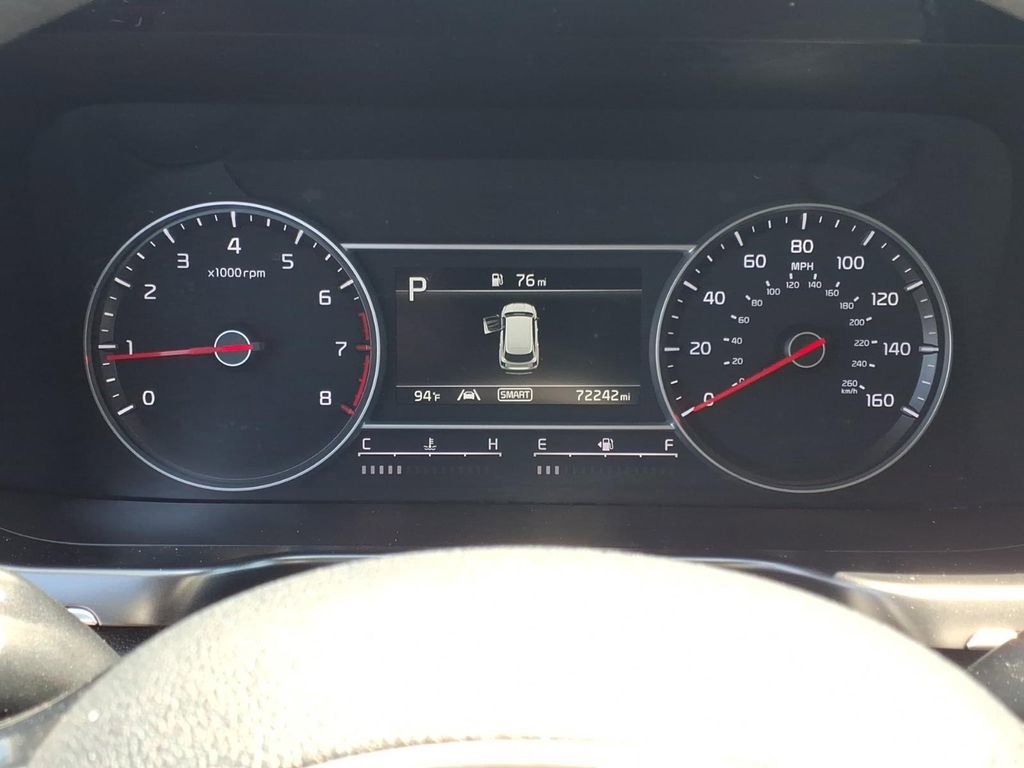 Used 2021 Kia Sorento LX FWD image 16