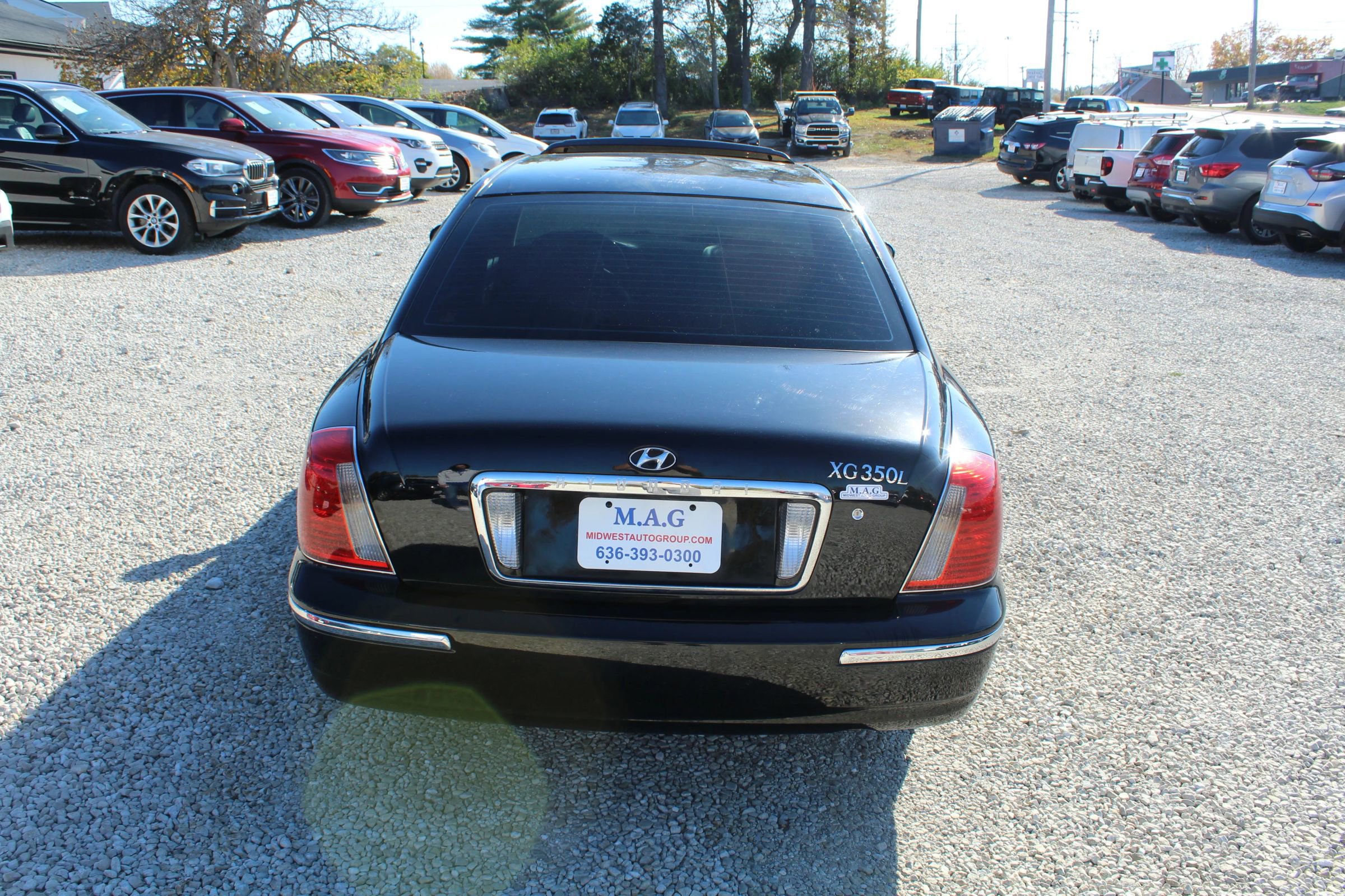 Used 2005 Hyundai XG350 L image 4