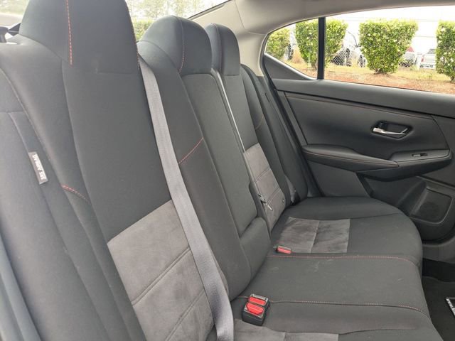 Used 2025 Nissan Sentra SR FWD image 30