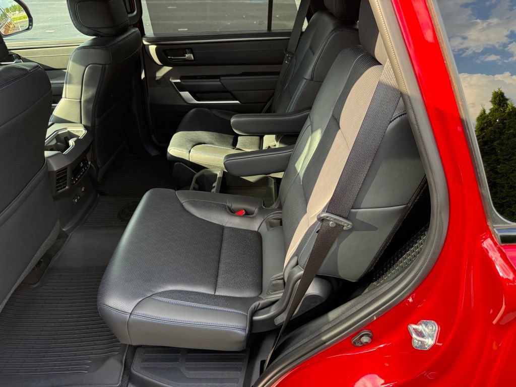 Certified 2024 Toyota Sequoia Platinum AWD/4WD image 36